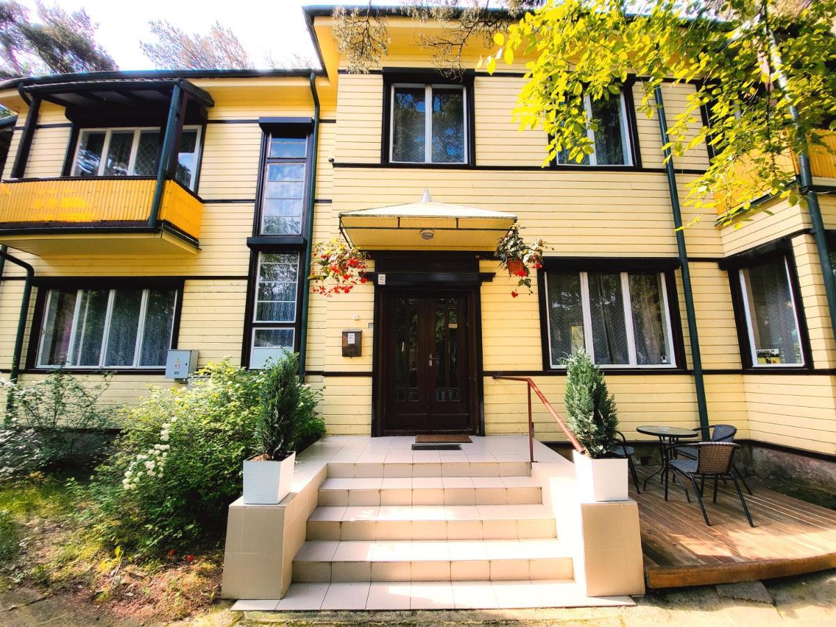 Gedimino 1 Appartement Palanga Buitenkant foto